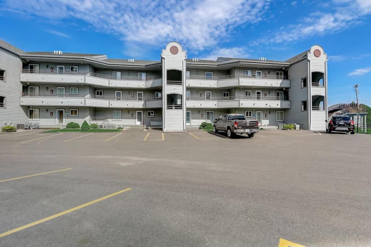 Brown Family Condo For Families Golf Trips And Girls Getaways Wisconsin Dells Εξωτερικό φωτογραφία
